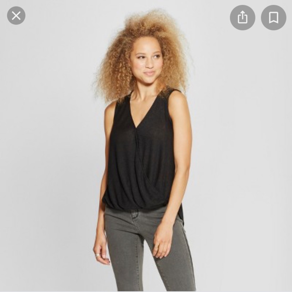 Universal Thread black wrap tank size small